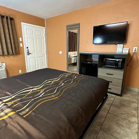 New Corral Motel Victorville Exterior photo